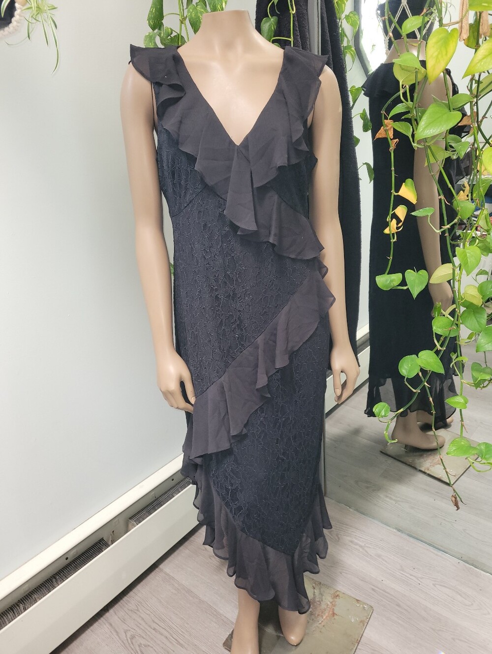Tommy Hilfiger Woman's Chiffon-Ruffled Lace Dress